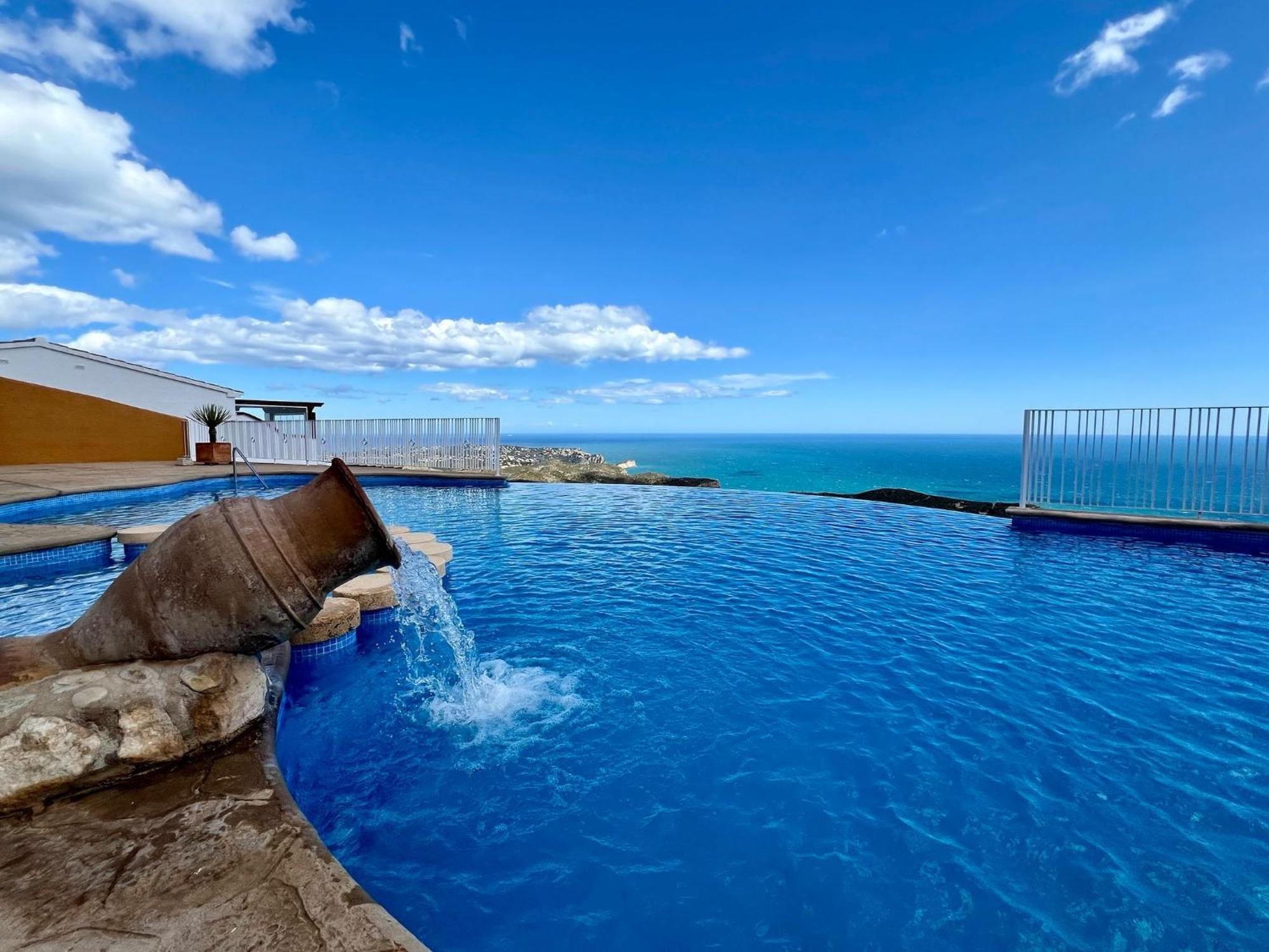 Apartamento Con Vistas Al Mar Cumbre Del Sol By Alterhome Exterior photo